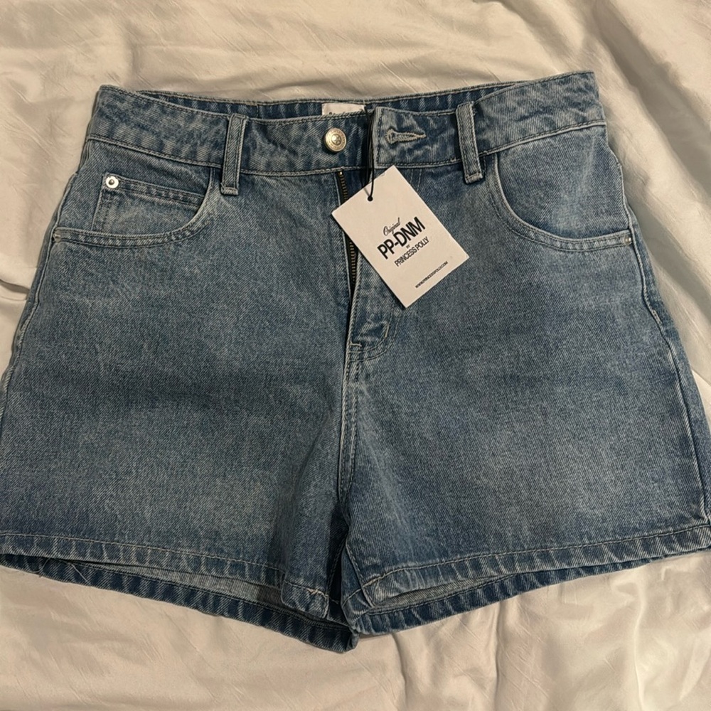 Princess Polly Denim Shorts SIZE: 6